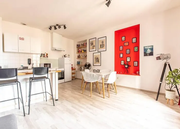 Appartement Centre 24 Couchages Marmontel